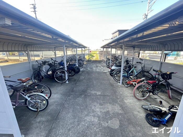 レジデンス竹下の物件外観写真