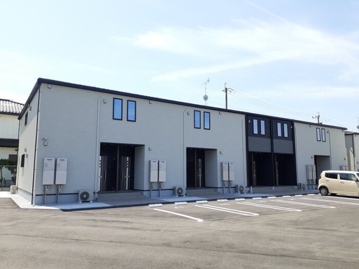 ロータス川宮５の物件外観写真