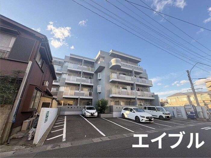 アンシャンテ・パリⅡの物件外観写真