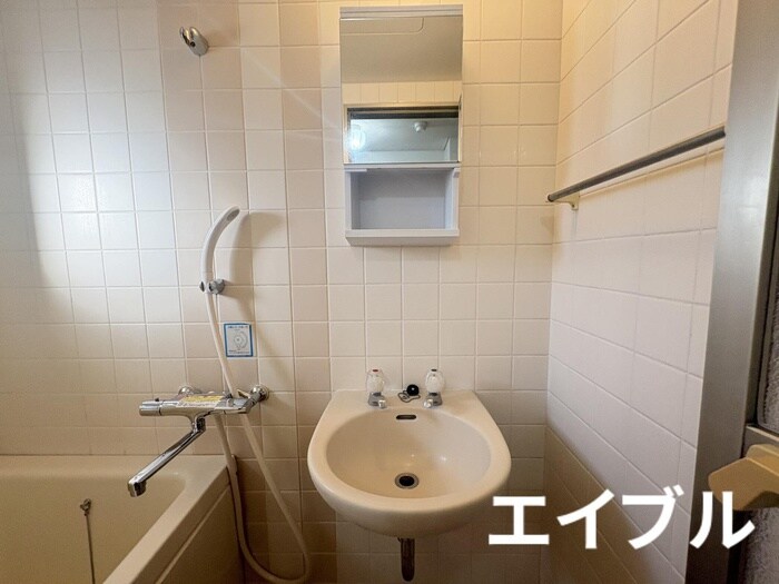 アンシャンテ・パリⅡの物件内観写真