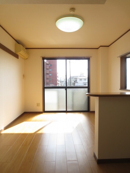 コスモ渡邉１の物件内観写真