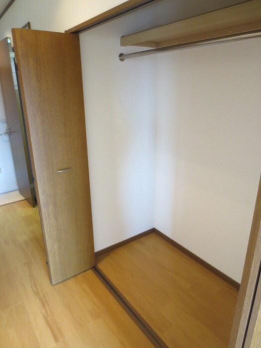 コスモ渡邉１の物件内観写真