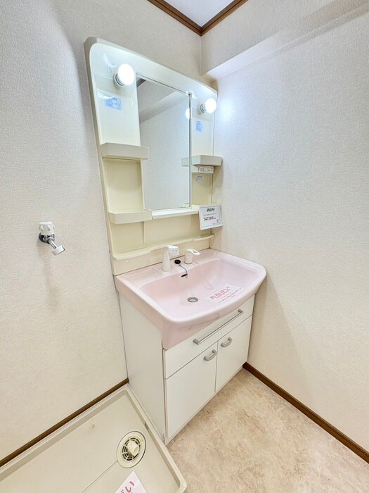 ハイツ グラッツィアの物件内観写真