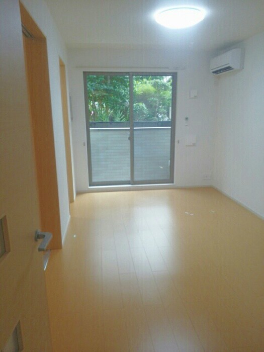 パーシモンの物件内観写真