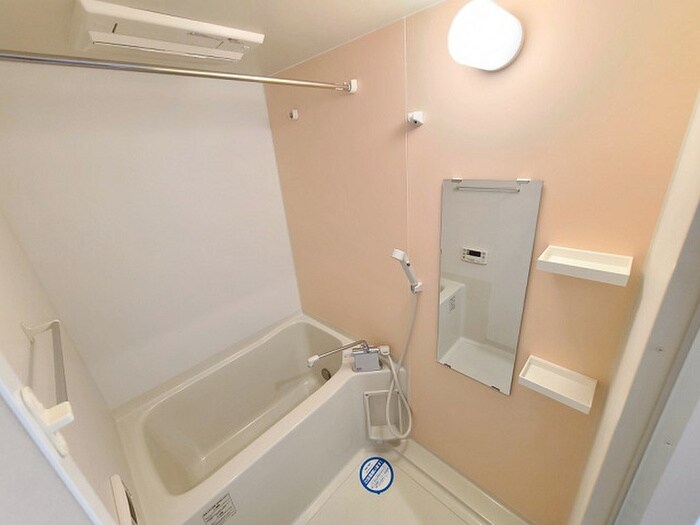 ギャラクシーヴィーラブライトの物件内観写真