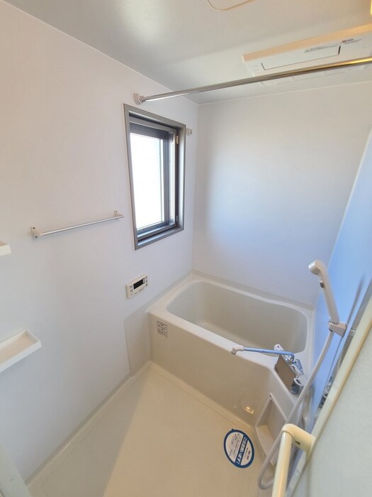 ギャラクシーヴィーラブライトの物件内観写真