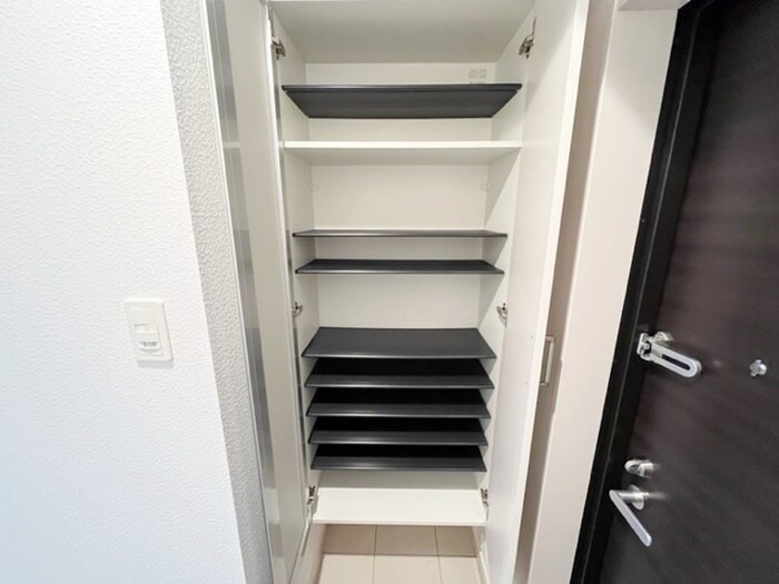 ギャラクシーヴィーラブライトの物件内観写真