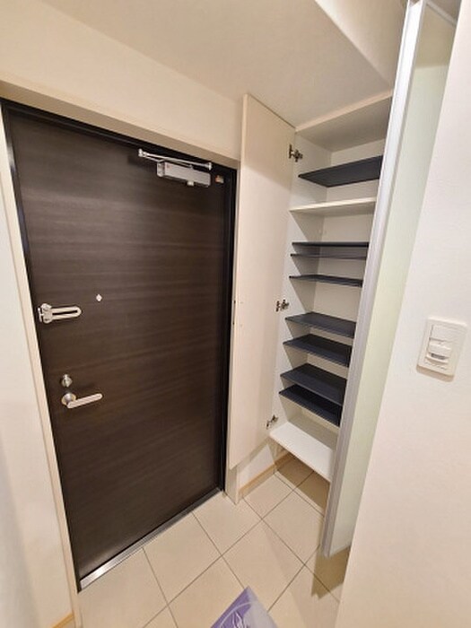 ギャラクシーヴィーラブライトの物件内観写真