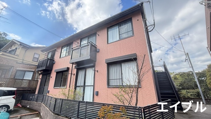 エレガンスリリーの物件外観写真