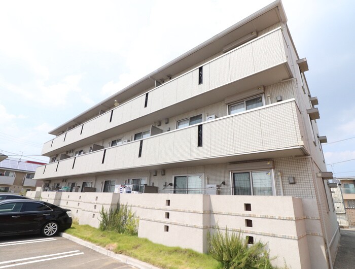 メゾン　ブランシュの物件外観写真