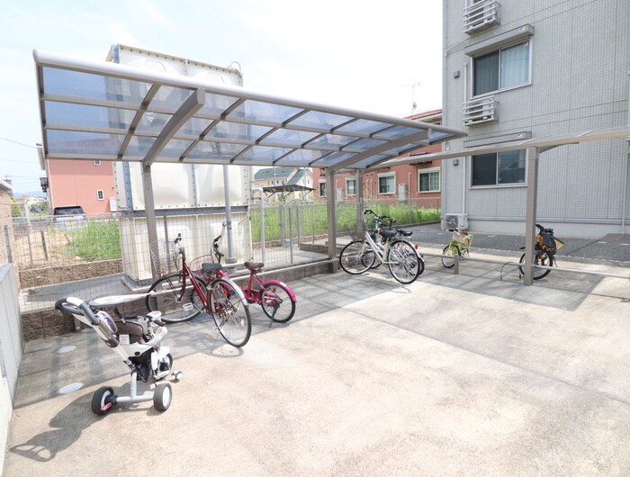 メゾン　ブランシュの物件外観写真