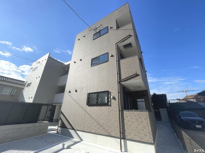 ドラゴンフィールド鳥栖の物件外観写真