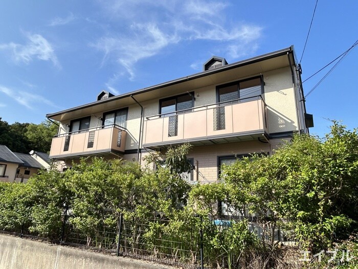 セジュ－ル・パルクＢ棟の物件外観写真