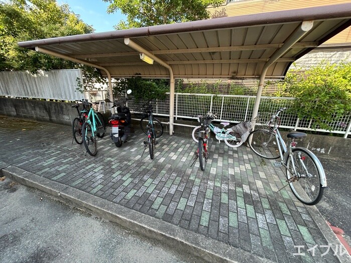 セジュ－ル・パルクＢ棟の物件外観写真