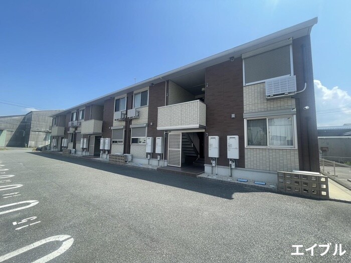 レクサリーの物件外観写真