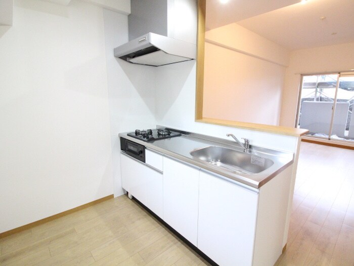 アースコートＹ‘ｓシティ東神原の物件内観写真