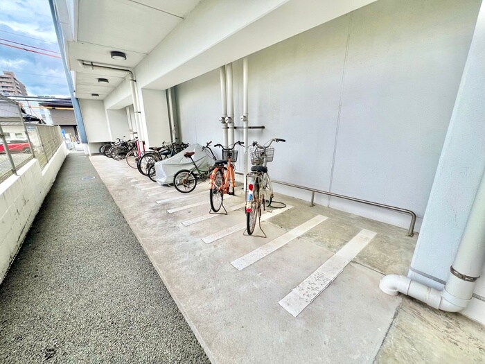 アースコートＹ‘ｓシティ東神原の物件外観写真