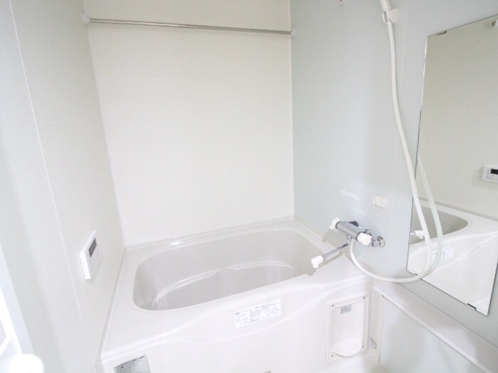 アースコートＹ‘ｓシティ東神原の物件内観写真