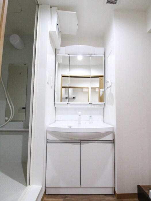 アースコートＹ‘ｓシティ東神原の物件内観写真