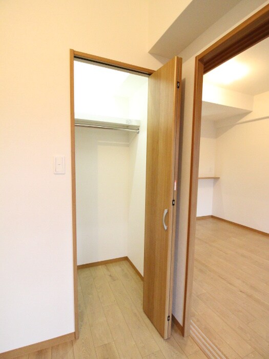 アースコートＹ‘ｓシティ東神原の物件内観写真