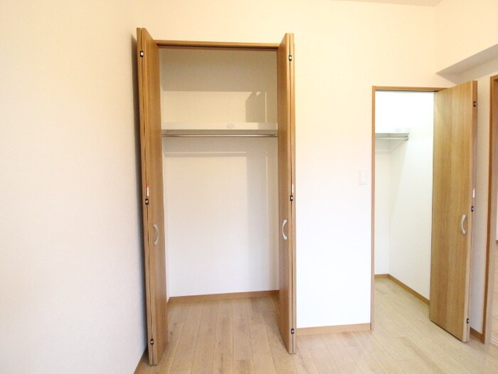 アースコートＹ‘ｓシティ東神原の物件内観写真