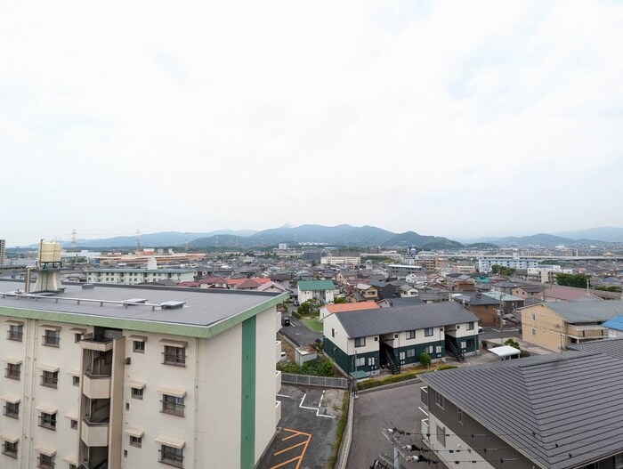 グランドハイツ湯川の物件内観写真