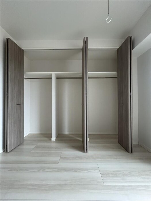 ﾓﾝﾄｰﾚ香椎浜ｻｰﾌﾀﾜｰｲｰｽﾄｳｲﾝｸﾞの物件内観写真