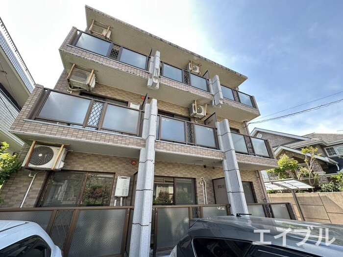 シエスタ平和の物件外観写真