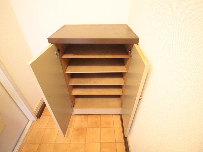 サンライズ鷹の巣の物件内観写真