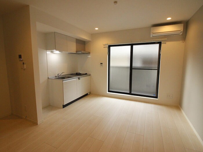 グランドプレミアム三萩野の物件内観写真