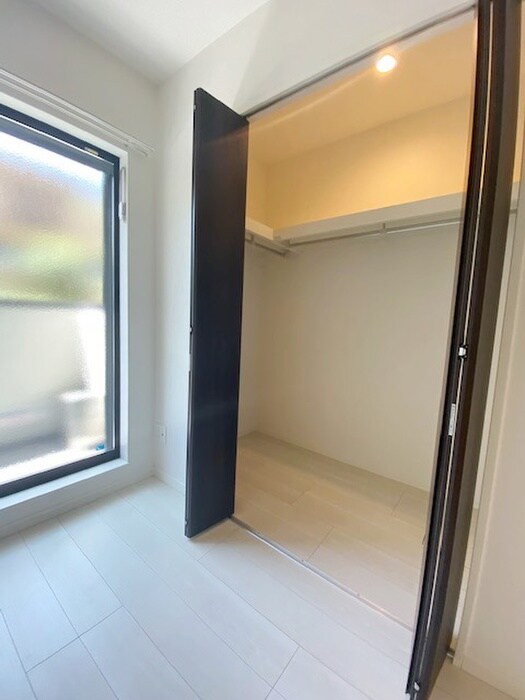 グランドプレミアム三萩野の物件内観写真