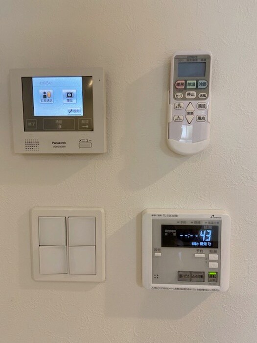 グランドプレミアム三萩野の物件内観写真