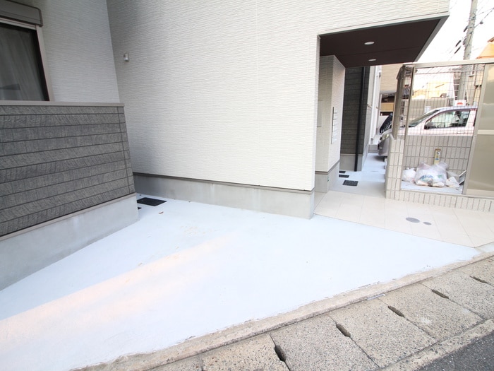 ソリーソ　ラグナテラスの物件外観写真