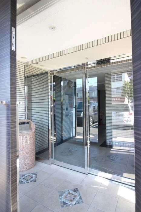 グランブル－ドゥの物件外観写真