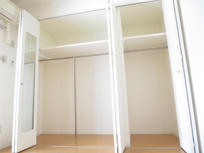 レジディア天神の物件内観写真