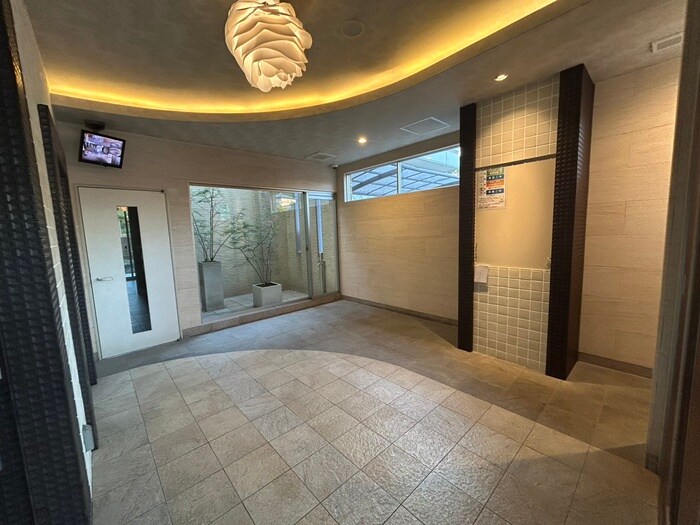 ラ・フェリス下到津の物件外観写真