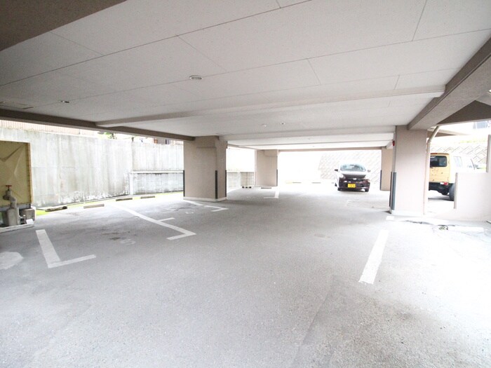 グロ－バル博多南の物件外観写真