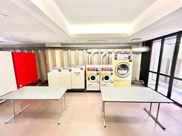 ﾀﾞｲﾅｺｰﾄﾋﾙｽﾞ折尾（４２０）の物件外観写真