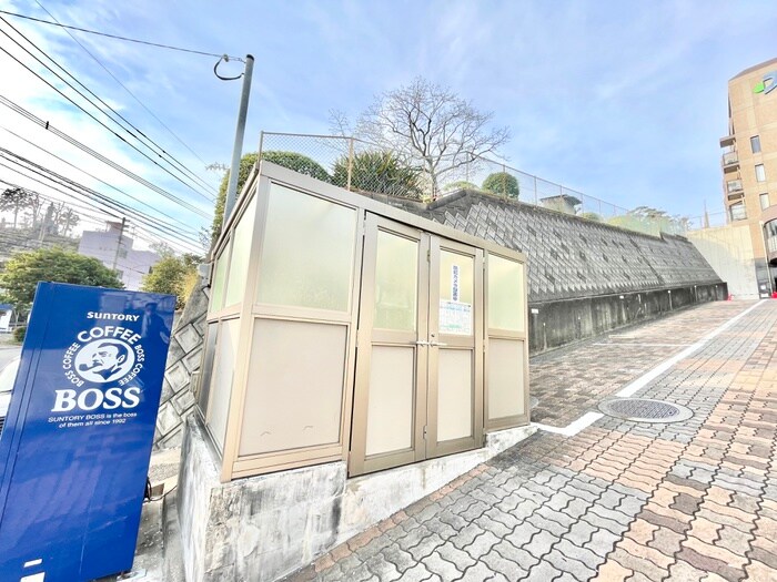 ﾀﾞｲﾅｺｰﾄﾋﾙｽﾞ折尾（４２０）の物件外観写真