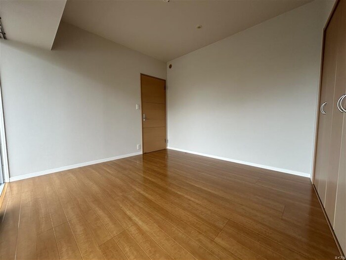 ｱｲﾗﾝﾄﾞｼﾃｨ･ｲﾝﾌｨﾆｶﾞ-ﾃﾞﾝｲｰｽﾄ棟の物件内観写真