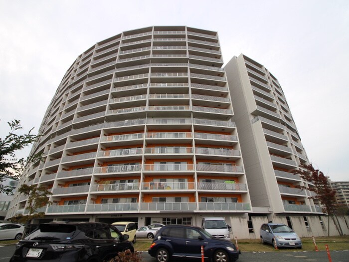 ｱｲﾗﾝﾄﾞｼﾃｨ･ｲﾝﾌｨﾆｶﾞ-ﾃﾞﾝｲｰｽﾄ棟の物件外観写真