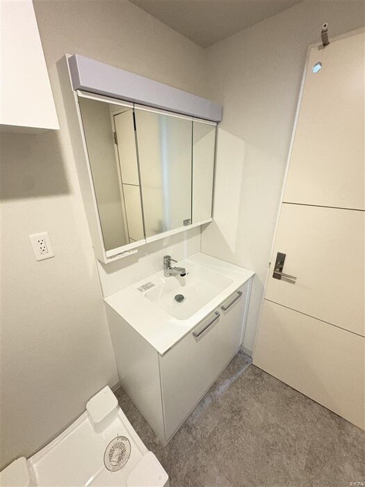 ｱｲﾗﾝﾄﾞｼﾃｨ･ｲﾝﾌｨﾆｶﾞ-ﾃﾞﾝｲｰｽﾄ棟の物件内観写真