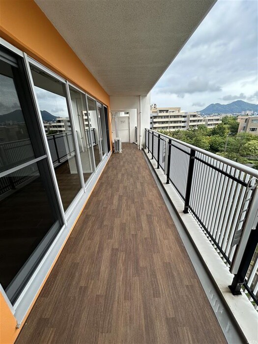 ｱｲﾗﾝﾄﾞｼﾃｨ･ｲﾝﾌｨﾆｶﾞ-ﾃﾞﾝｲｰｽﾄ棟の物件内観写真