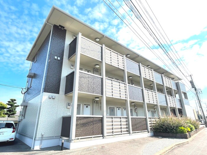 エスタシオンの物件外観写真