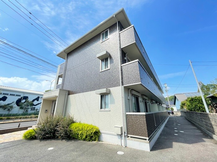 エスタシオンの物件外観写真