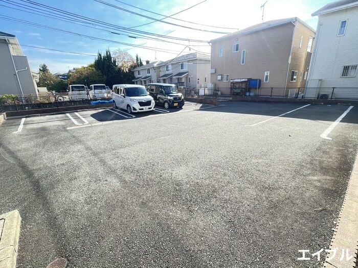 グラスハープの物件外観写真