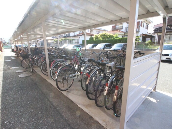 梅町ビルの物件外観写真