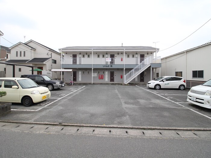 リベルテ秋の物件外観写真