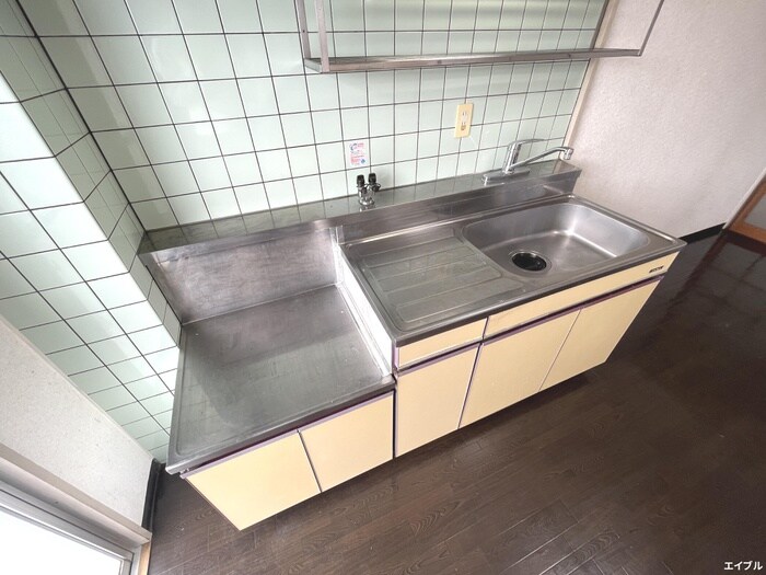 ビレッジ都府楼Ⅱの物件内観写真