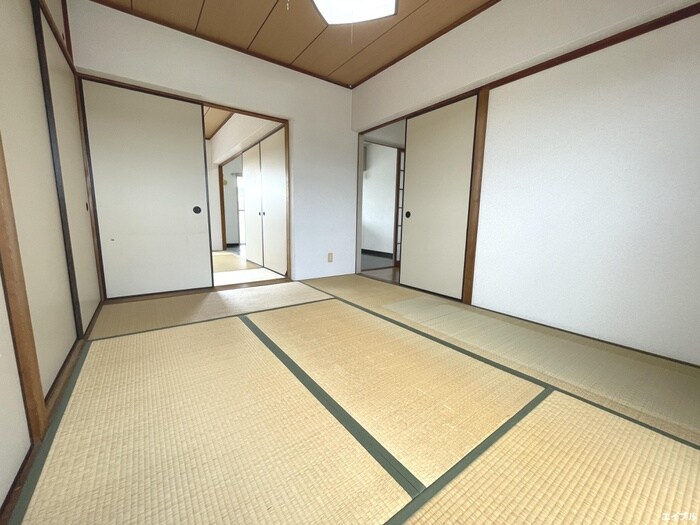 ビレッジ都府楼Ⅱの物件内観写真